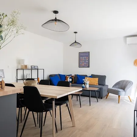 Holiday home La Maison Du Parc I Standing 3 8 Pers Parking Clim Wifi Velodrome